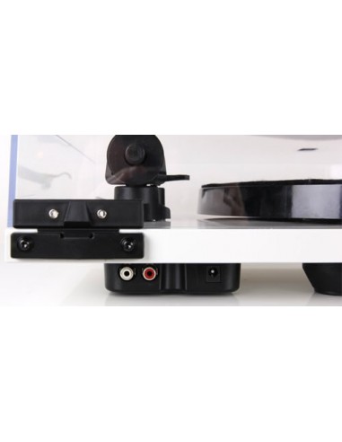 Rega Planar 1 PLUS Turntable with Phono Stage RB110 inkl white