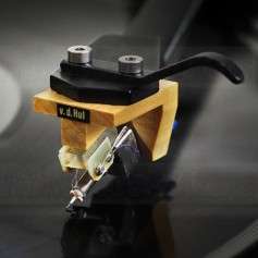 Van Den Hul The Colibri XGW Master Signature
