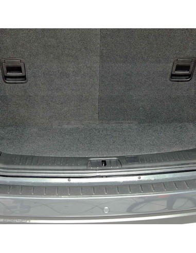 FBchev01 Chevrolet Captiva Fit-Box subwoofer enclosure