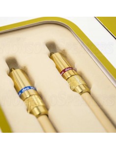 VAN DEN HUL THE NAME RCA CABLE 2