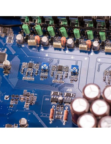 MOSCONI ONE 4/8DSP 4-channel amplifier on 8-channel DSP 24V