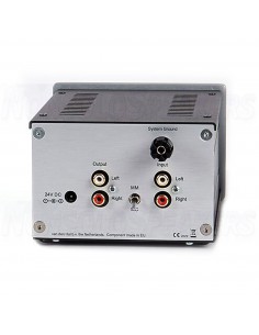 VAN DEN HUL The Puppy Grail phono preamplifier 2