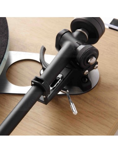 Rega Planar 3 Turntable Oak with RB330