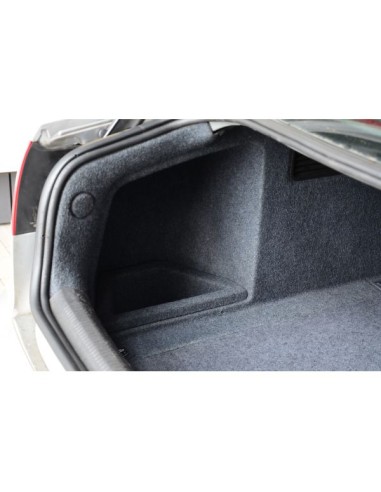 FBaudi06 Audi A4 B6/B7 Sedan Fit-Box subwoofer enclosure
