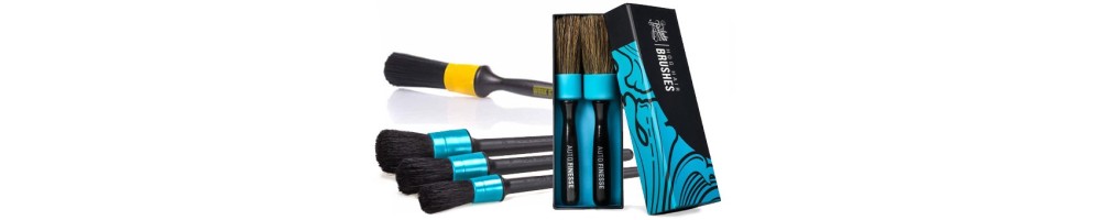 Detail brushes