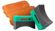 Applicators and wipes for tires and rims